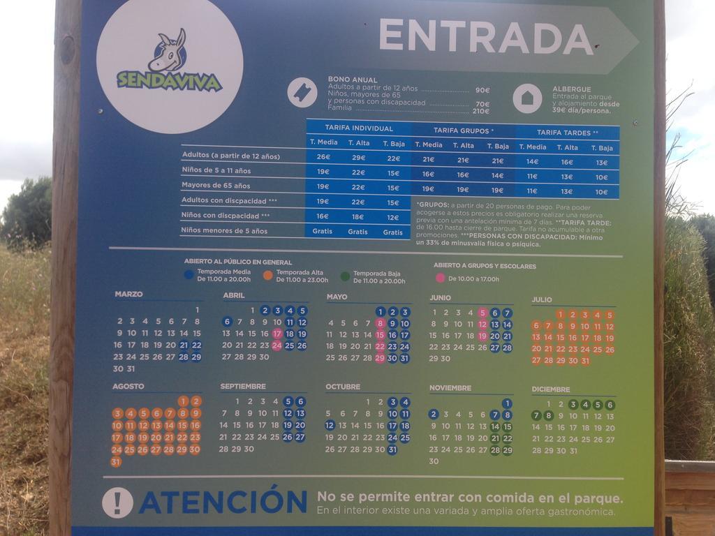 Apartamento Turistico Cigueena De Arguedas Exterior photo